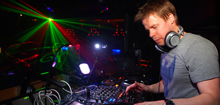 Ferry Corsten – Corsten’s Countdown #360