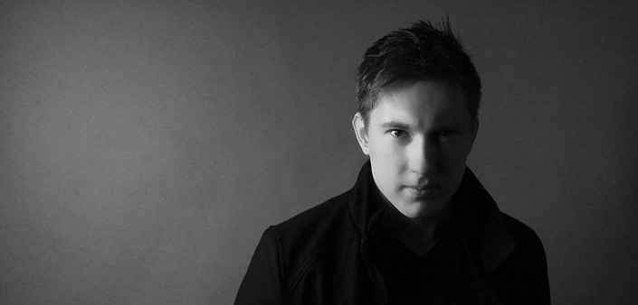 Thomas Hayes: Nuovi remix per la bellissima Golden Thomas Hayes: Nuovi remix per la bellissima Golden