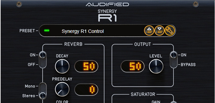 Synergy R1: Hardware ma allo stesso tempo Plug In Synergy R1: Hardware ma allo stesso tempo Plug In