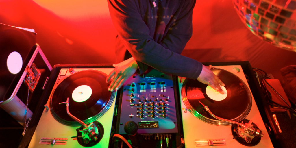 House Music: Le 5 produzioni che devi avere nella Tua playlist