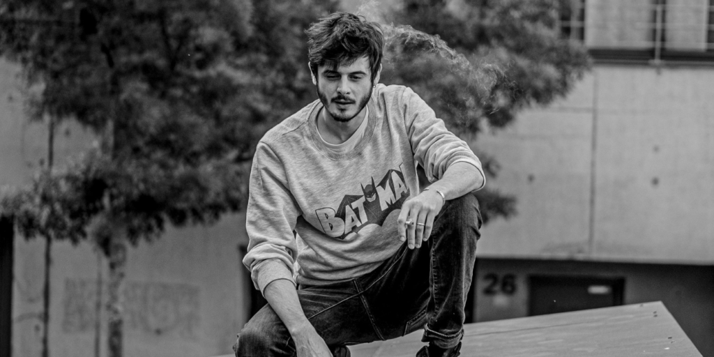 Hard Techno: Creeds reinterpreta la hit di DJ Isaac