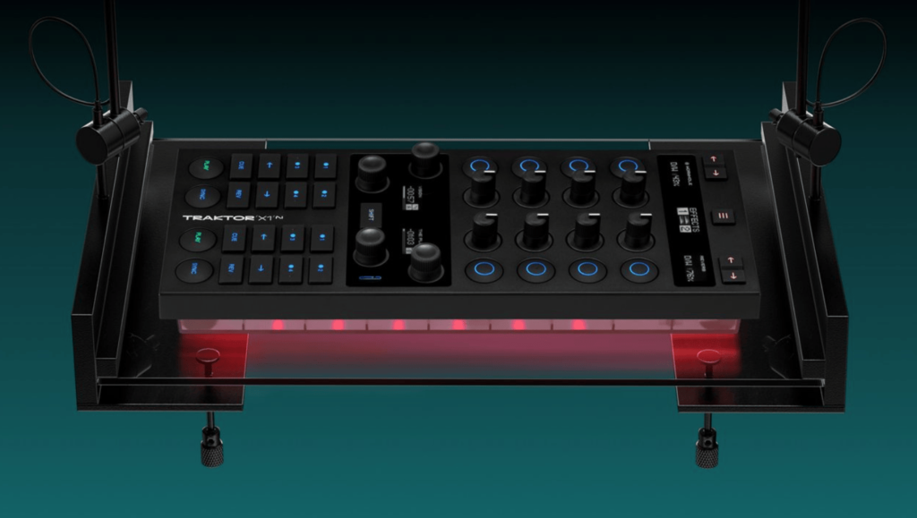 Traktor X1 MK3: Il Controller DJ Compatto che Cambierà il Tuo Modo di Mixare