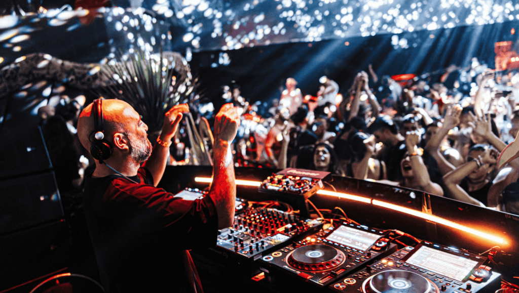 Opening Parties 2025 al Chinois Ibiza: Claptone, Honey Dijon, Bedouin e altri DJ superstar