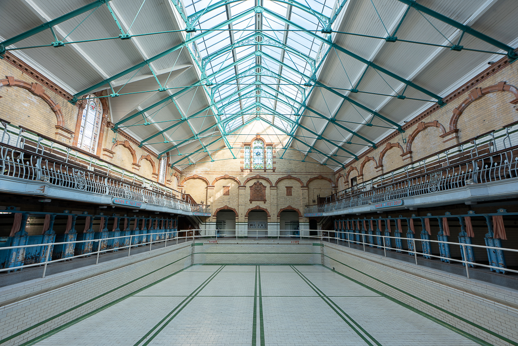 Escapism debutta a Manchester con Deep Dish, Smokin Jo e Pattn alla Victoria Baths